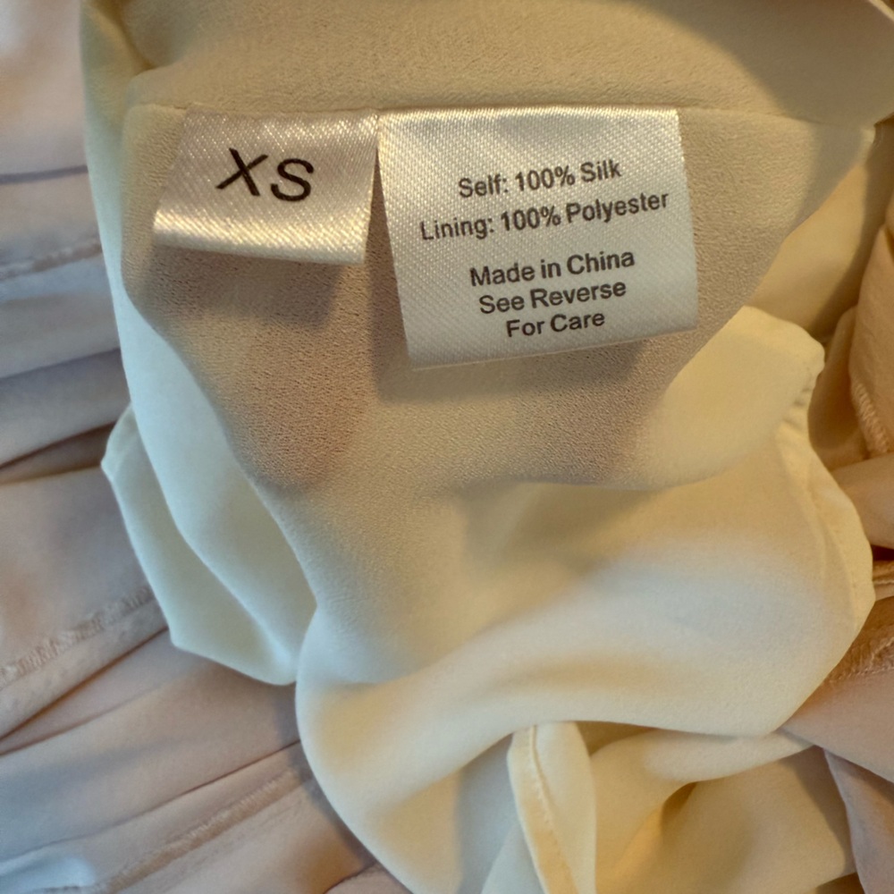 Paper Crown Blush Dress - Picture 4 of 5